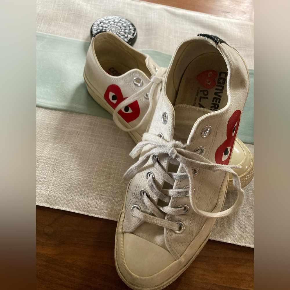 Comme des Garçons Play x Converse Canvas Low Top Sneakers